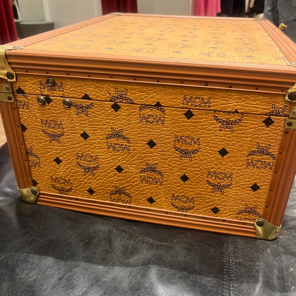 MCM Trunk Approx. 21”x16”x8” Never Used. Perfect Hardware, Lock, Hinges, Lining - Picture 5 of 5